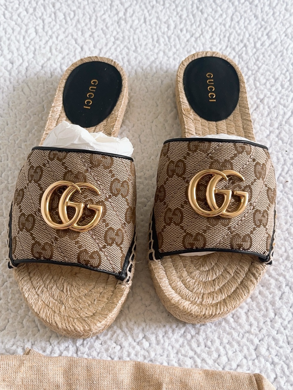 Gucci Women’s GG Marmont Monogram Canvas slide Espadrille Sandal - Picture 2 of 16